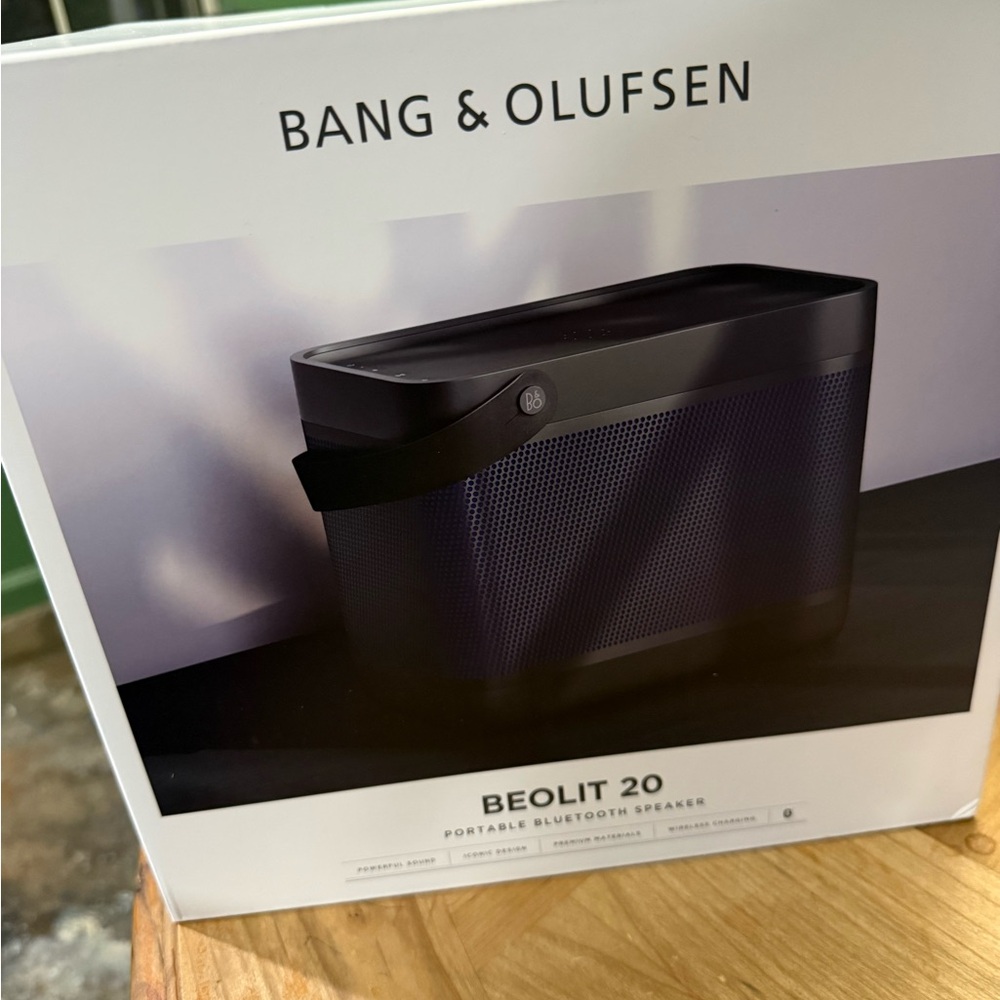 Bang & Olufsen Beolit 20 in Black and Gray. Brand new, unopened
